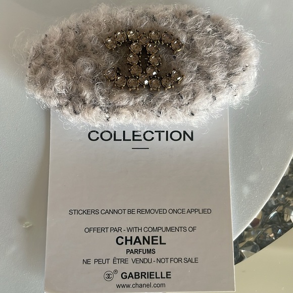 Accessories - LOW START 😝Chanel perfume/Parfum /Gabrielle Hair accessories
